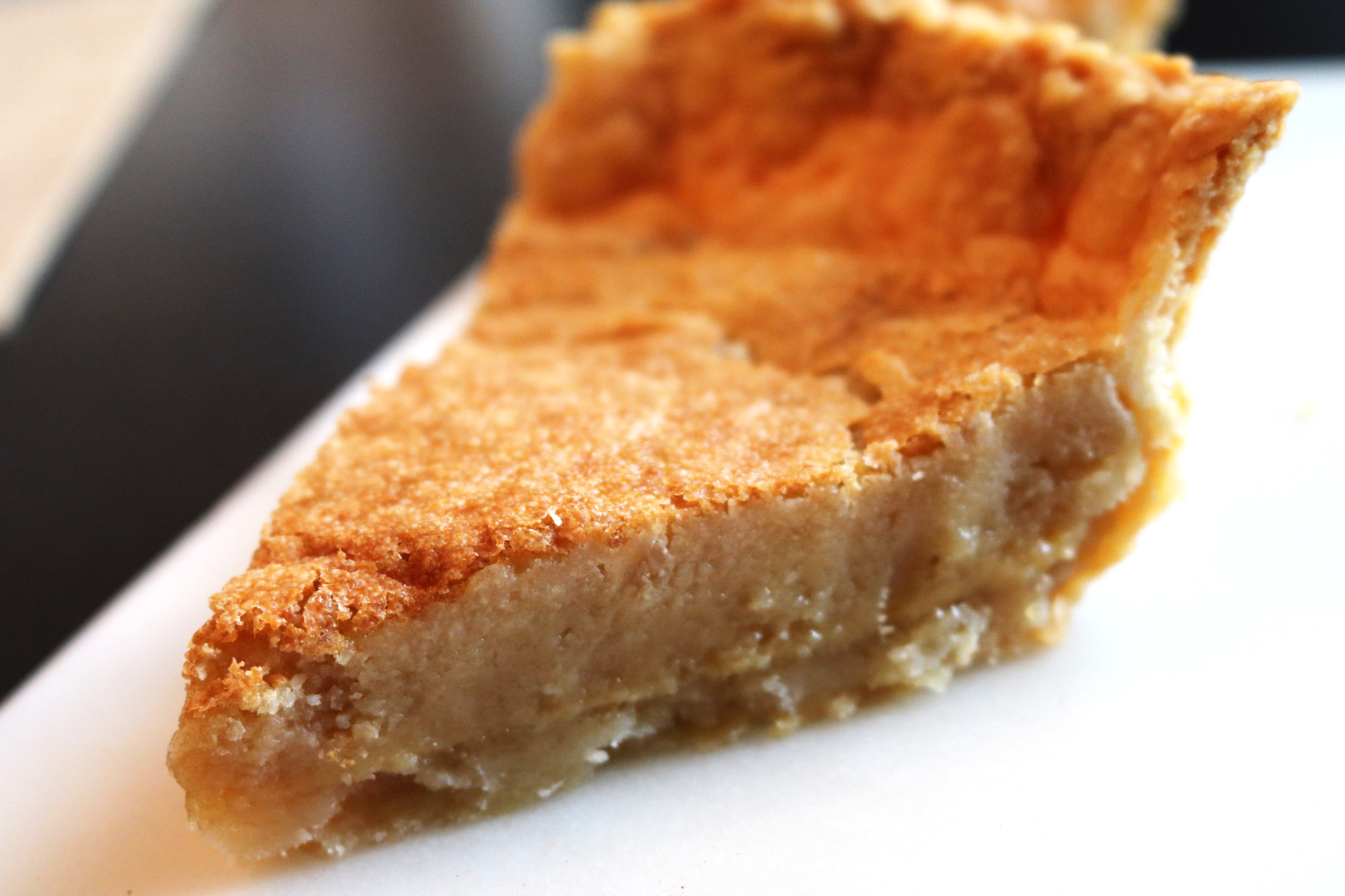 chess-pie-cl-side